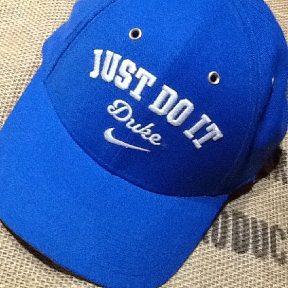 Nike Duke Just Do It cap. Like New!